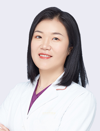 陳家(jiā)芳  杭州虹橋醫院有限公司激光(guāng)牙周治療中心主任